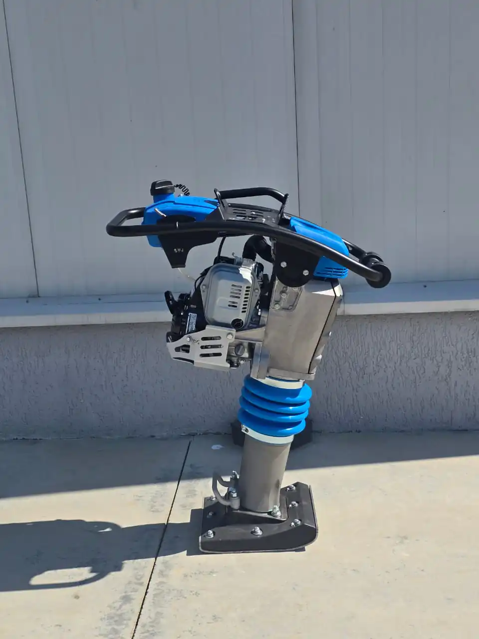 Weber MT SRV 620 გრუნტის სატკეპნი (ვიბრო კენგურუ) - Image 2